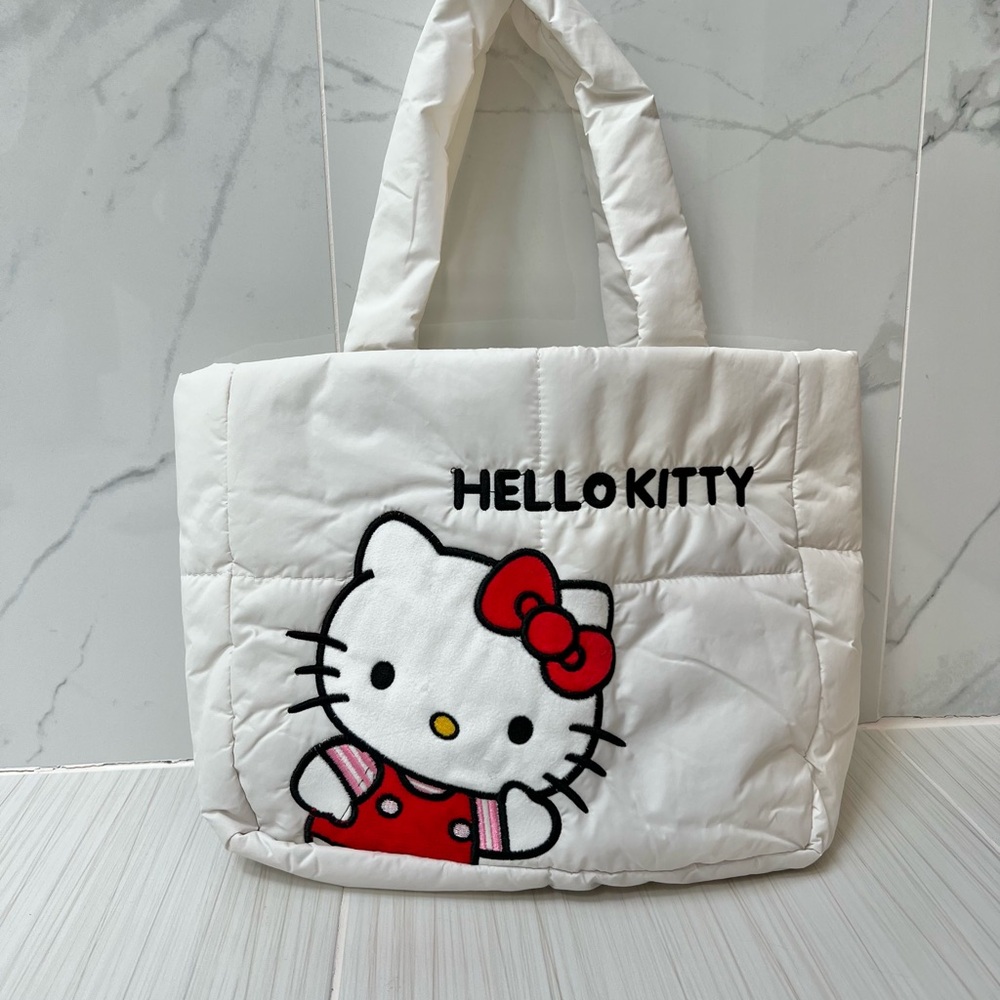NWT Hello Kitty White Puffer Tote Bag
